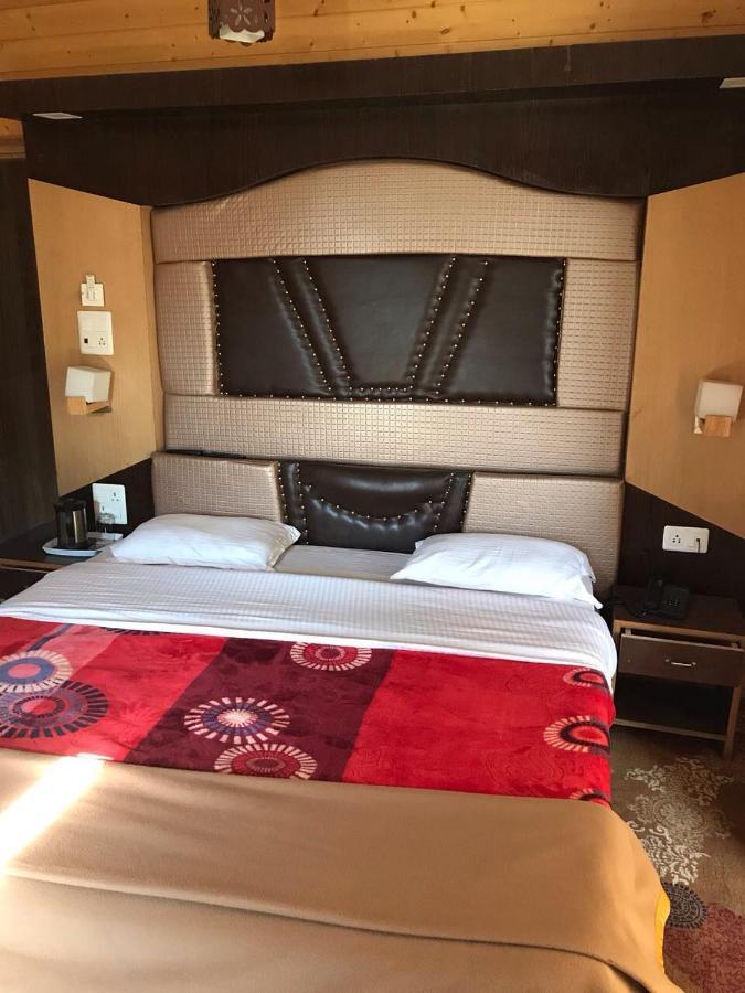 Hotel Akbar Sonāmarg Dış mekan fotoğraf