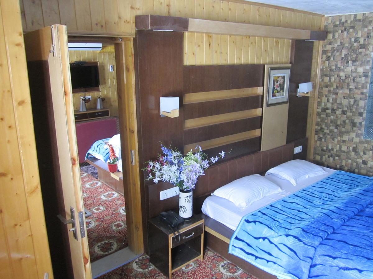 Hotel Akbar Sonāmarg Dış mekan fotoğraf